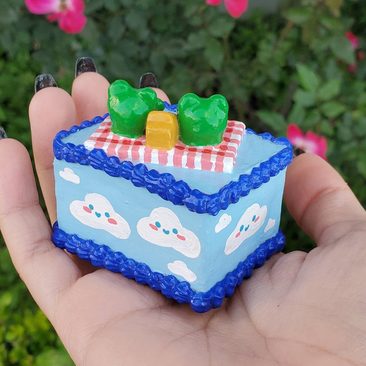 Cloud Picnic Froggy Cake
