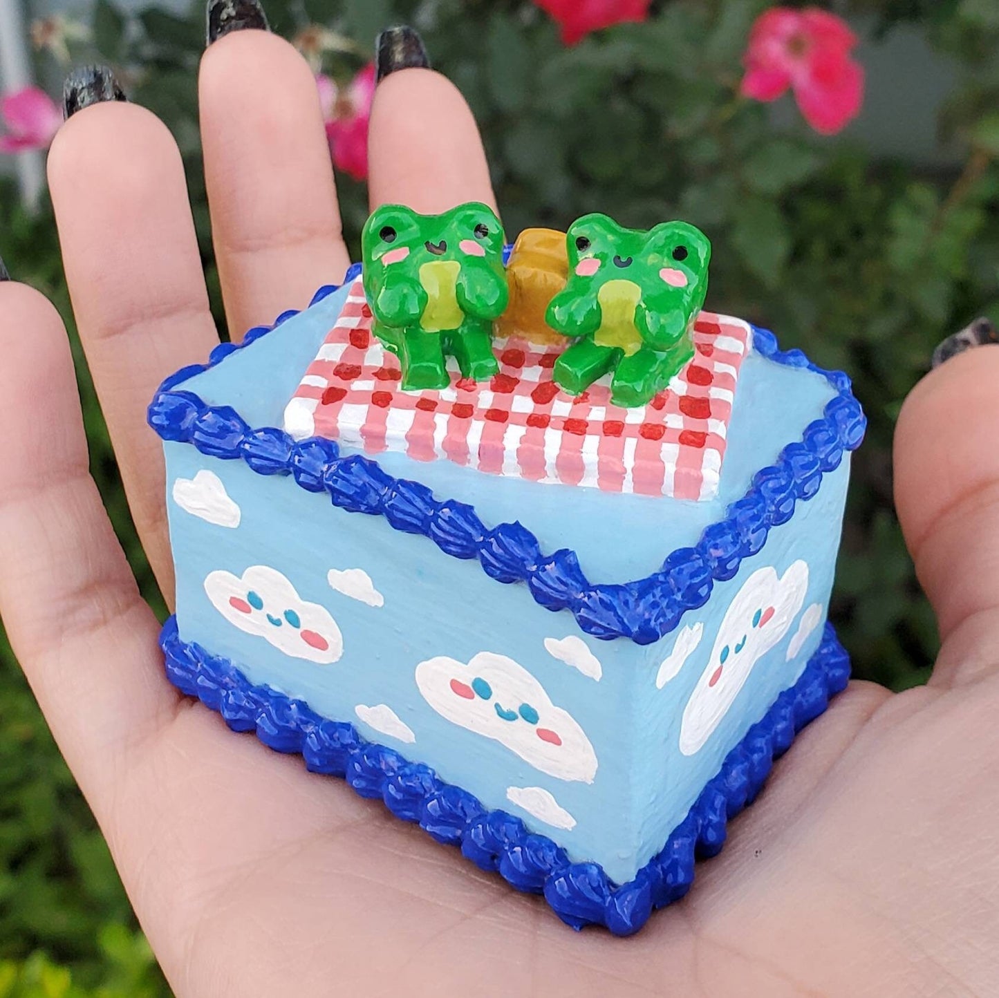 Cloud Picnic Froggy Cake