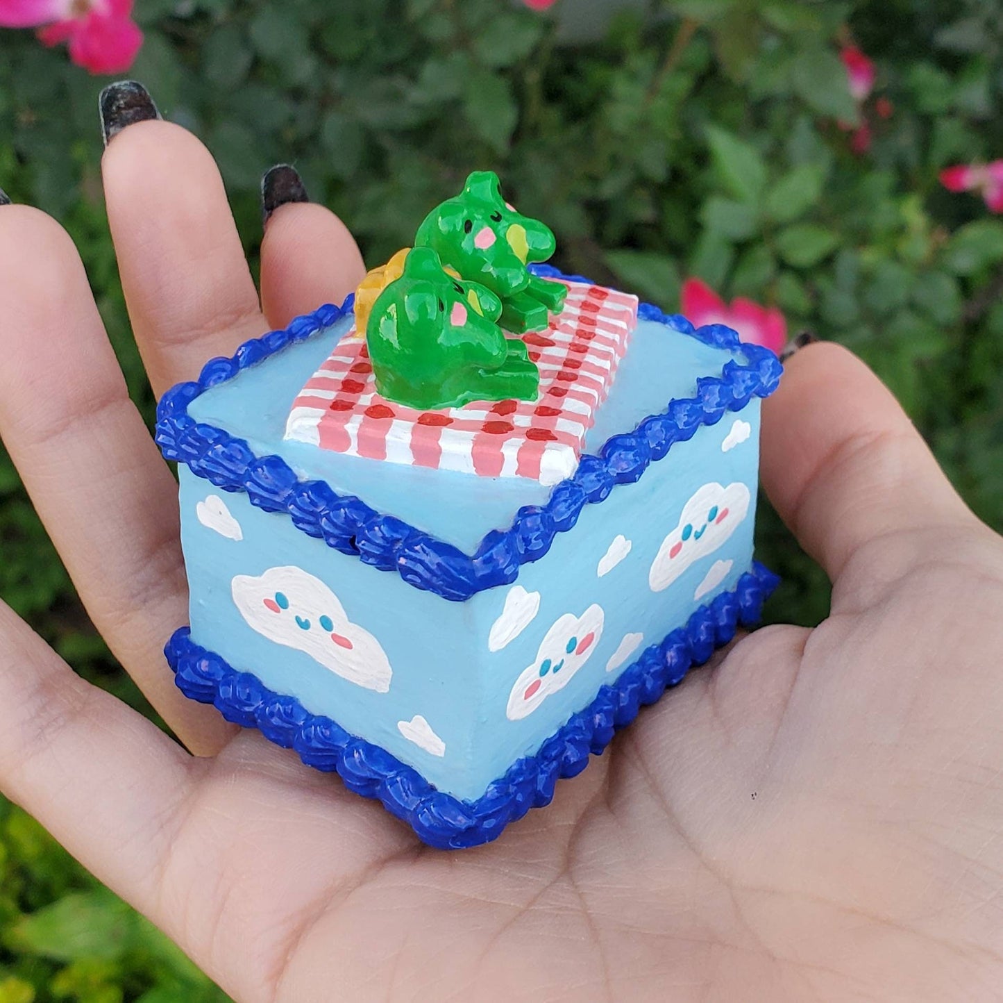 Cloud Picnic Froggy Cake